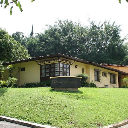 Hotel Poblado Campestre Medellin Exterior photo