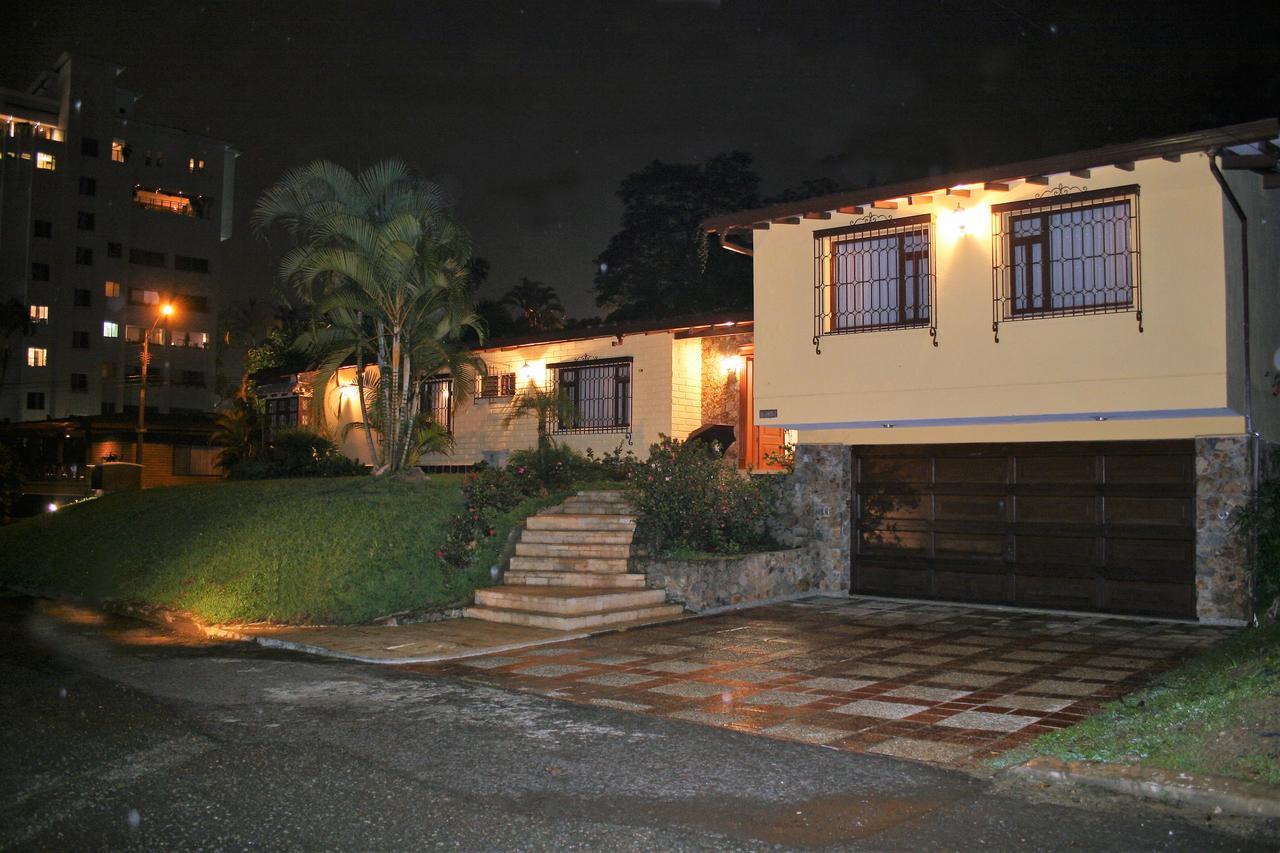 Hotel Poblado Campestre Medellin Exterior photo