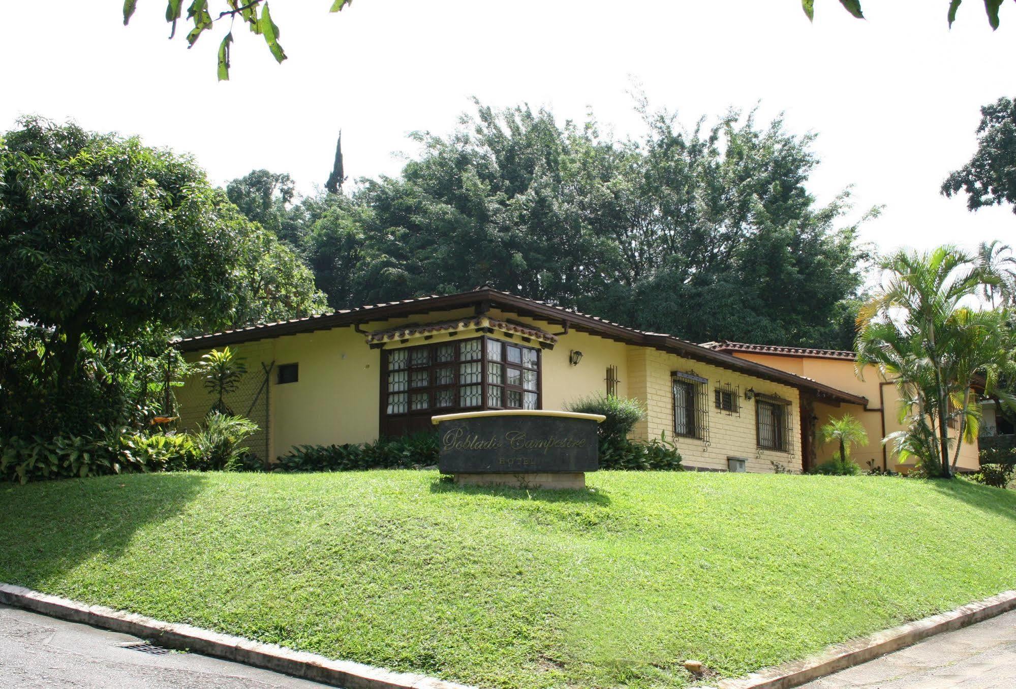 Hotel Poblado Campestre Medellin Exterior photo